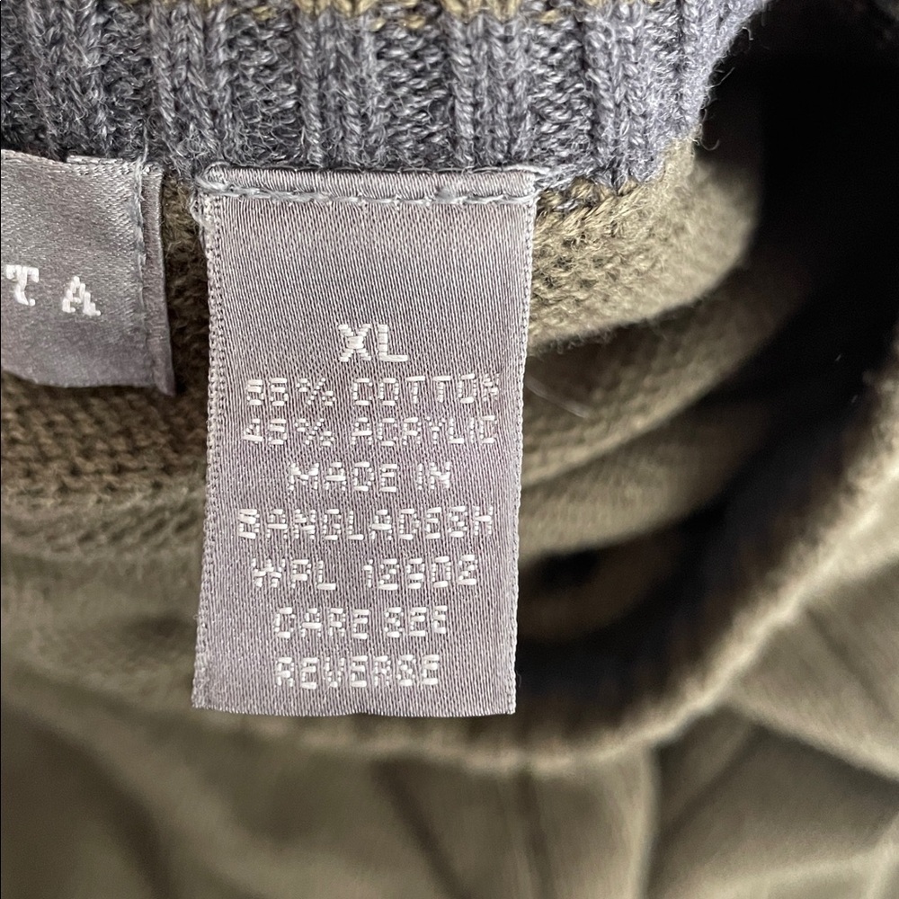 Oscar De La Renta Green Cable‎ Knit Sweater - Picture 7 of 8
